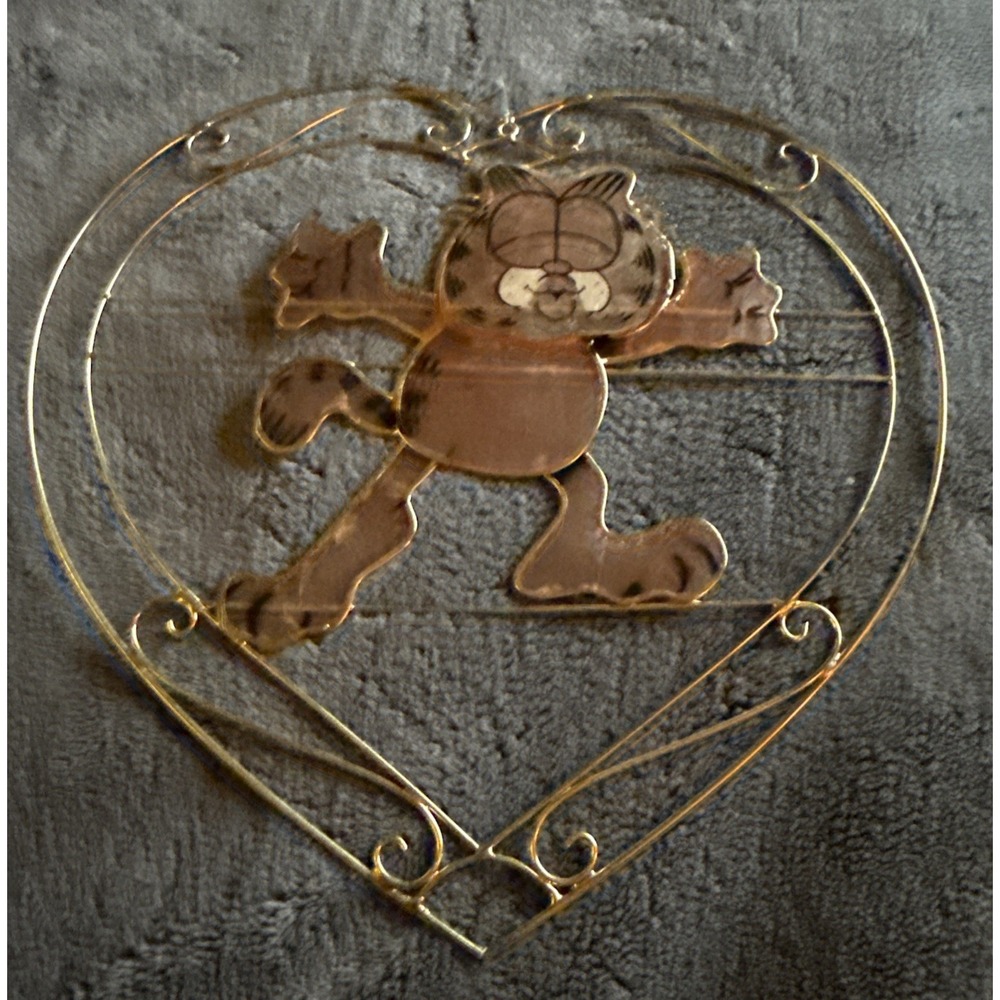 Garfield the Cat Capiz Shell Hanging Decor Kisses in a Heart 1978 Enesco Vintage